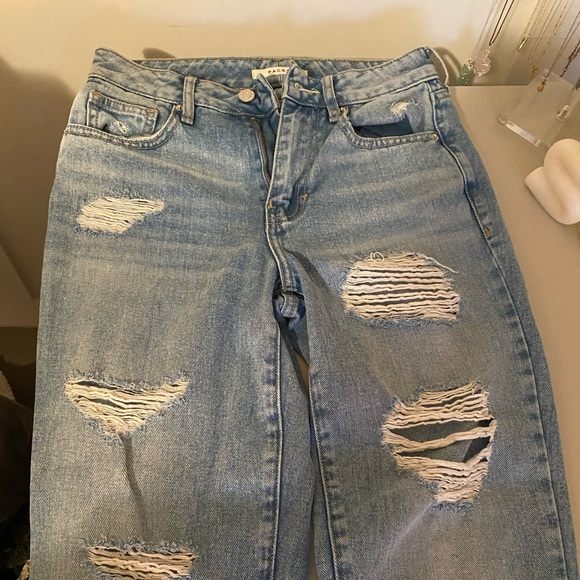 PacSun Ripped Mom Jeans - Picture 3 of 3